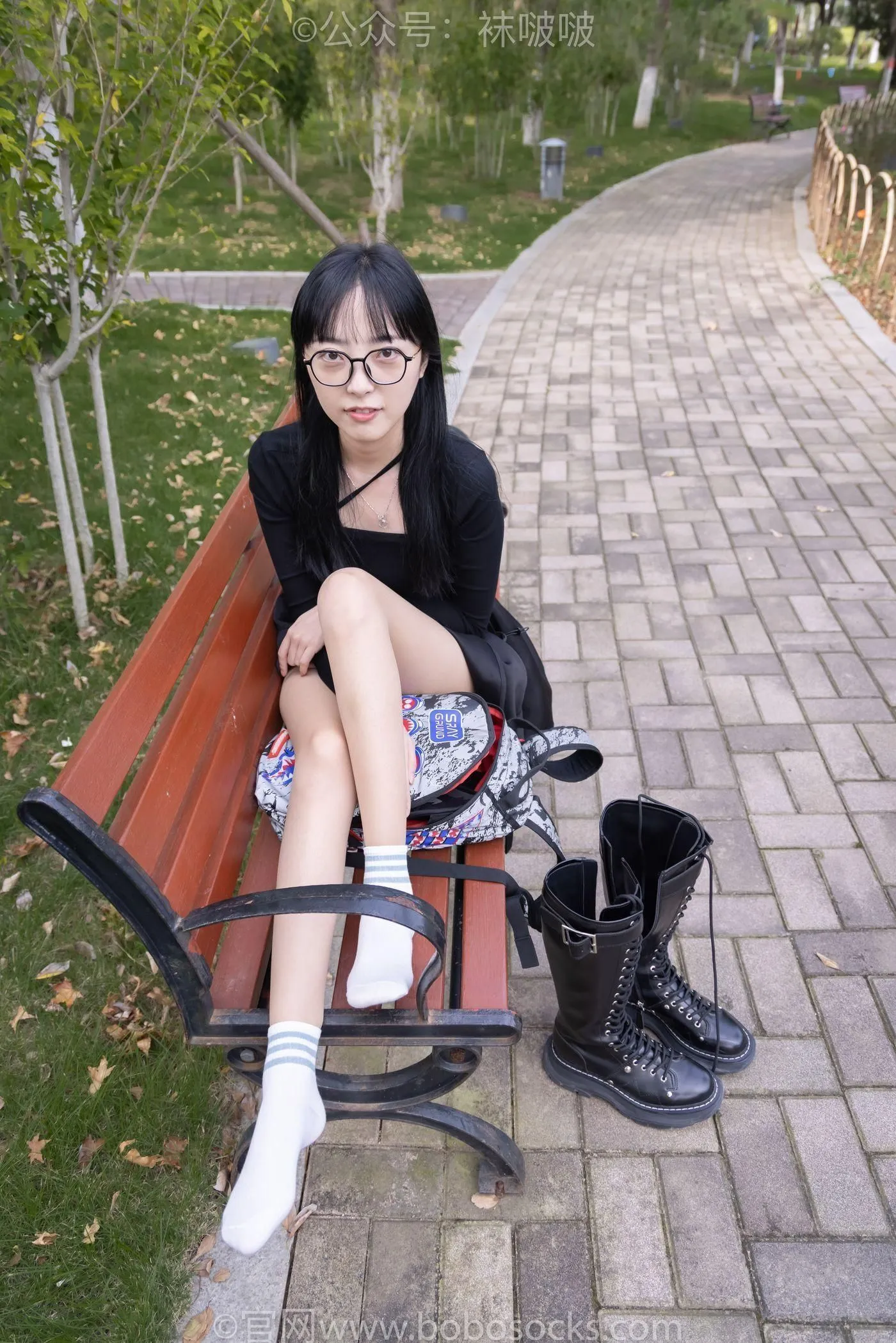 [BoBoSocks袜啵啵]NO.040 稚予-长靴、白棉袜、肉丝 [137P]插图